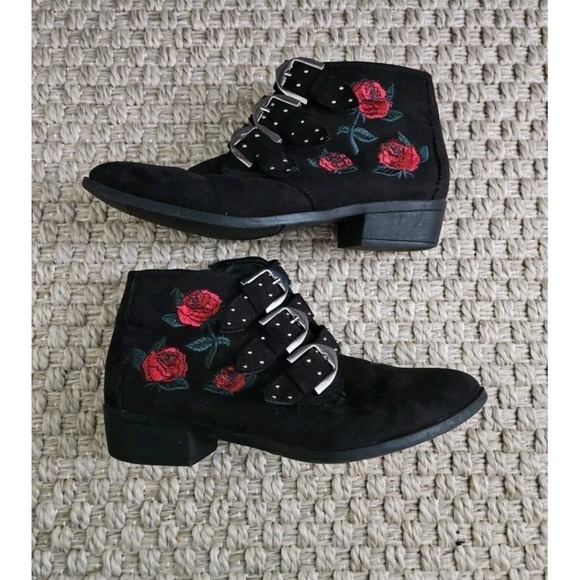 Womans Truffle Boots Size 5 - Picture 6 of 12